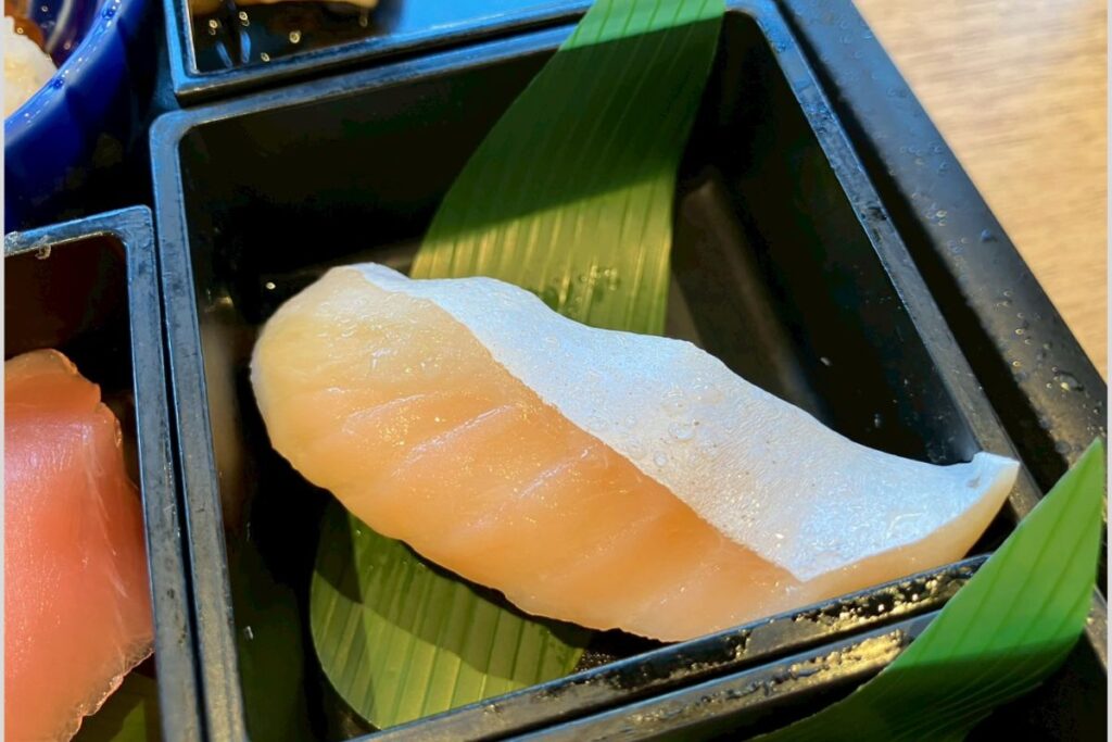 サーモン寿司