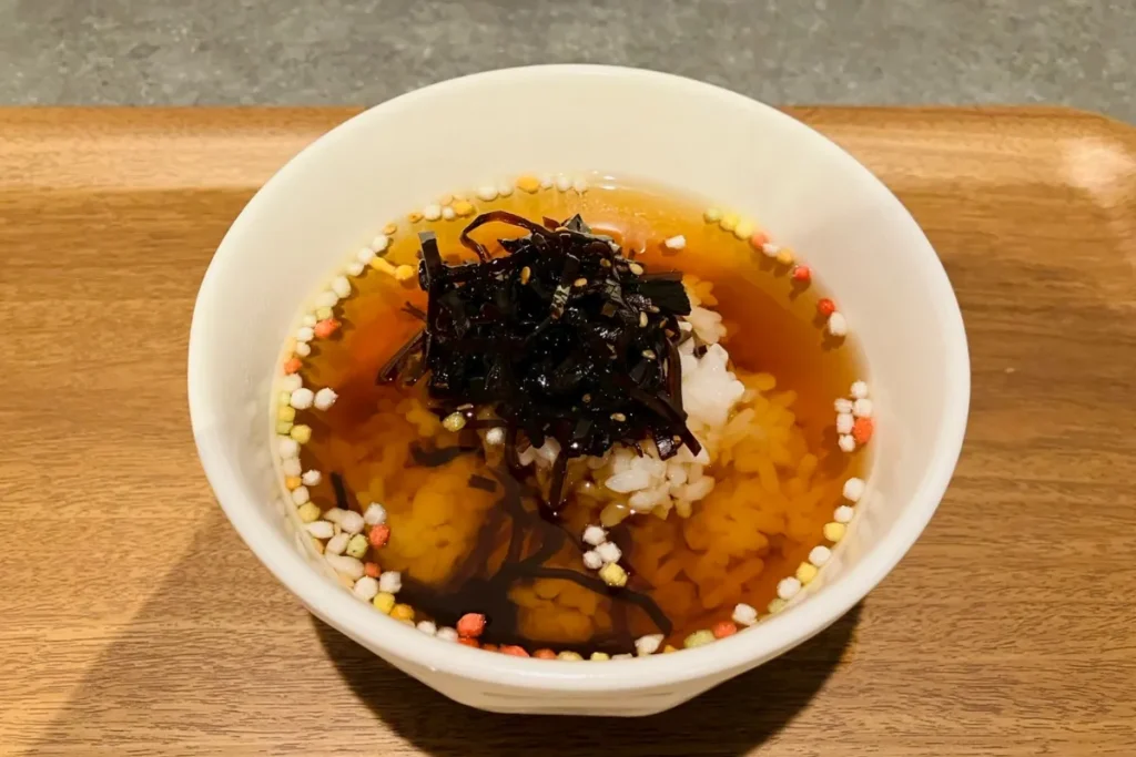 3S hotel hiratsukaの夜食の〆茶漬けの写真