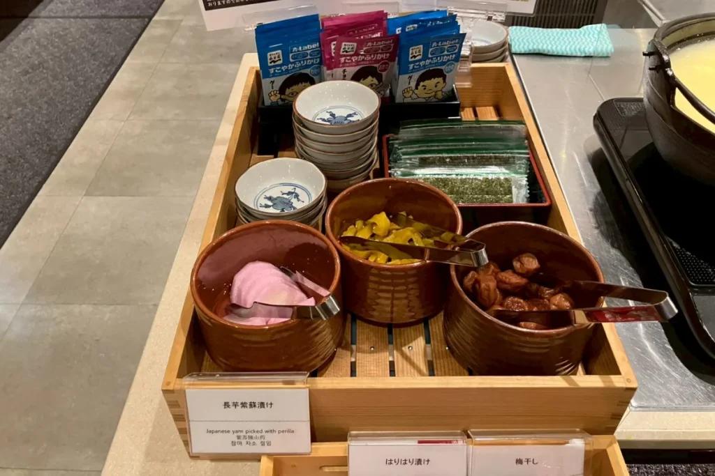 ドーミーイン水戸の朝食バイキングで食べられるお漬物