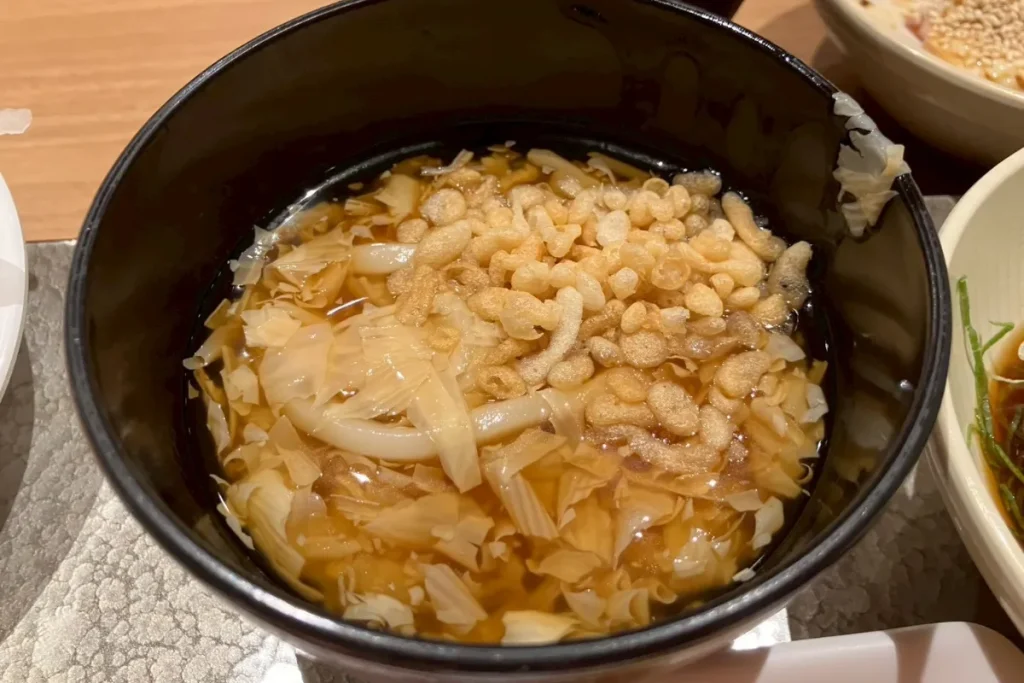 京都 梅小路 花伝抄の朝食バイキングで食べた湯葉出汁うどん