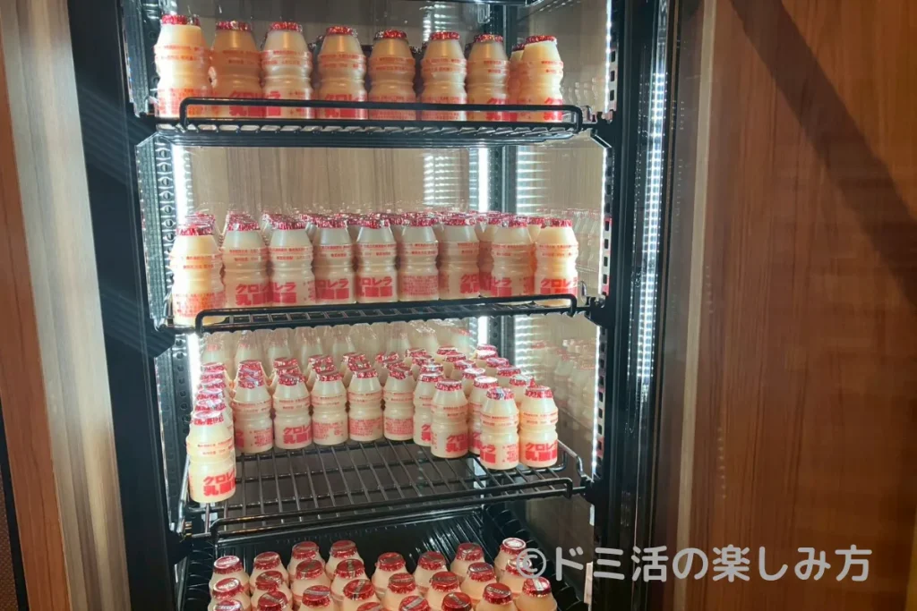 ドーミーイン四日市の湯上がり処にある乳酸菌飲料