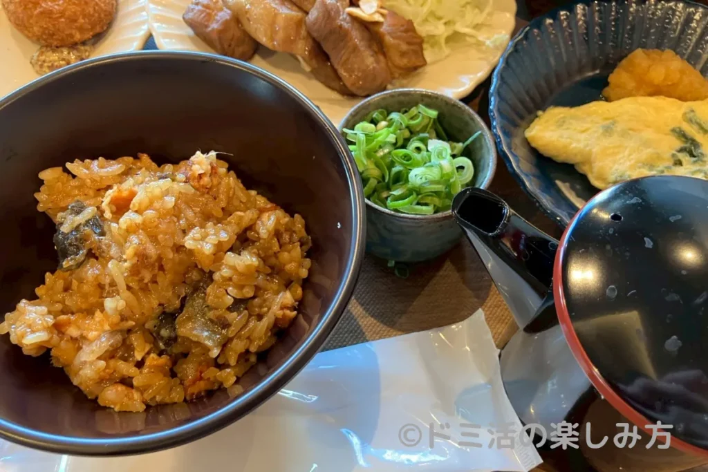 ドーミーイン四日市の朝食バイキングで取ったまむし丼（うなぎの混ぜご飯）