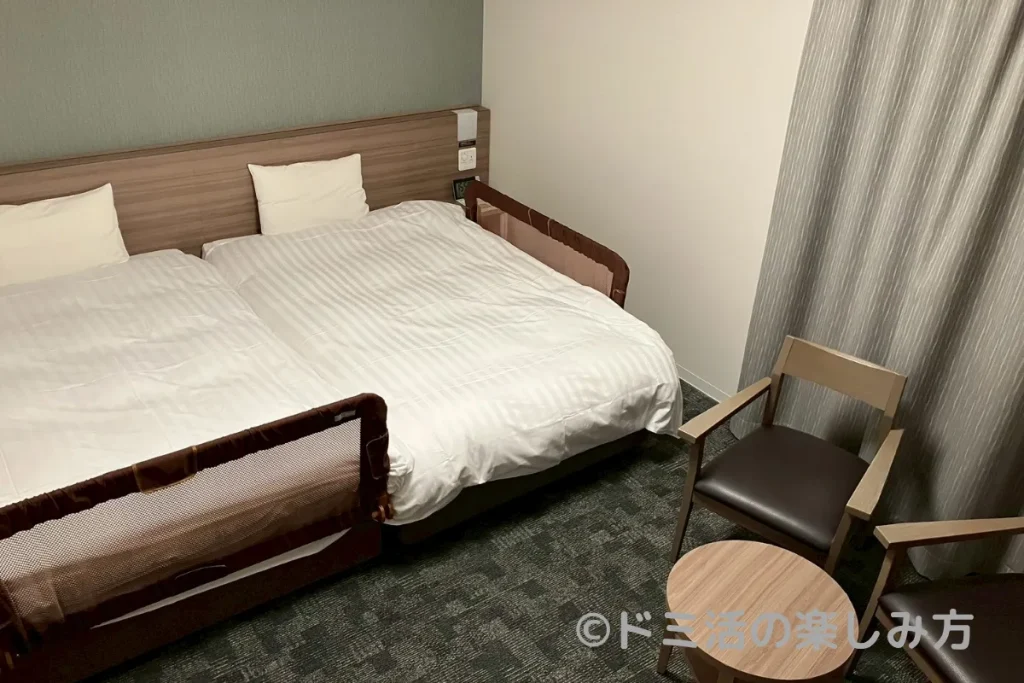 ドーミーイン長野のツインルームの部屋の写真