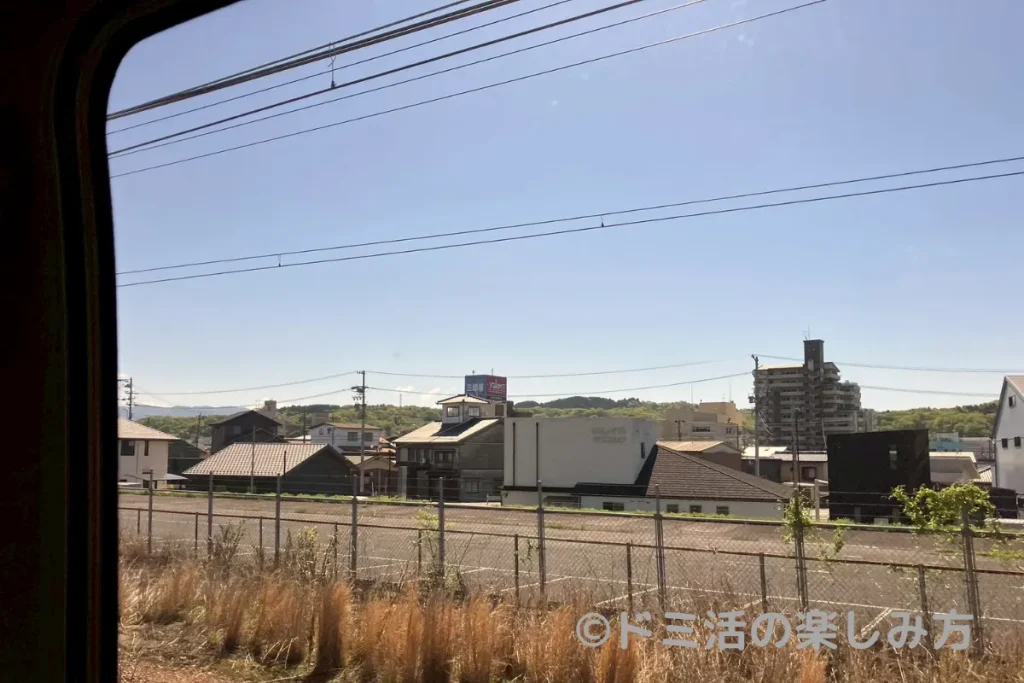 特急しなのの右側の席から見た景色