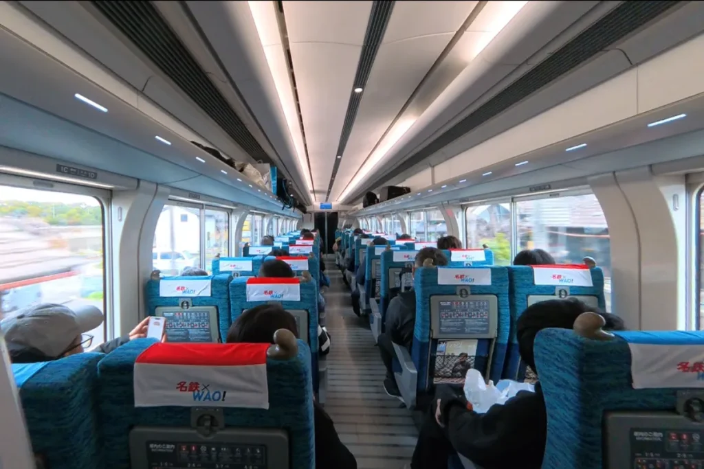 名鉄ミュースカイの車内の写真