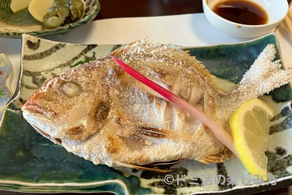 大海老の夕食で食べた鯛の塩焼き