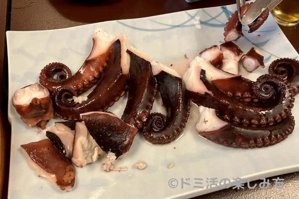 大海老の茹でたこがカットされた後の写真