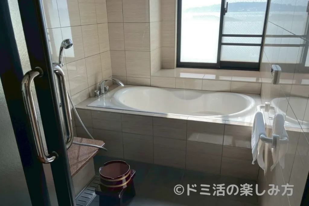 大海老で泊まった部屋内のお風呂
