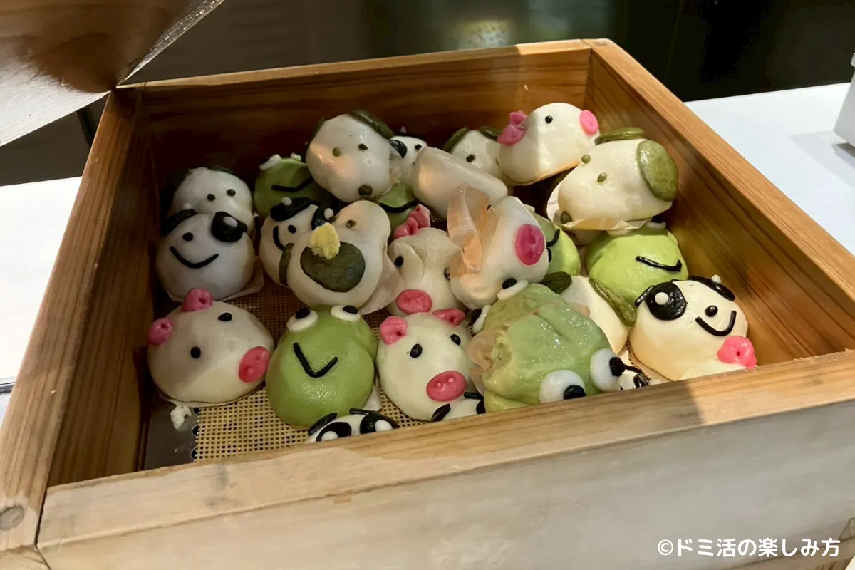 仁川国際空港T2のSKY HUB LOUNGE（スカイハブラウンジ）のキャラ蒸しパンの写真