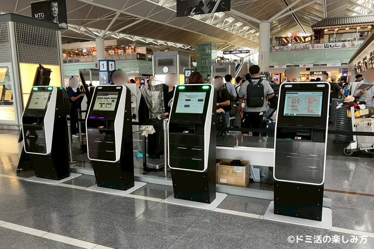 中部国際空港のアシアナ航空のチェックインカウンターの写真