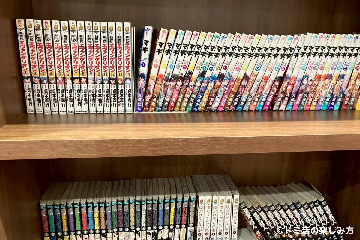 ドーミーインEXPRESSソウル仁寺洞の休憩コーナー内の漫画の写真