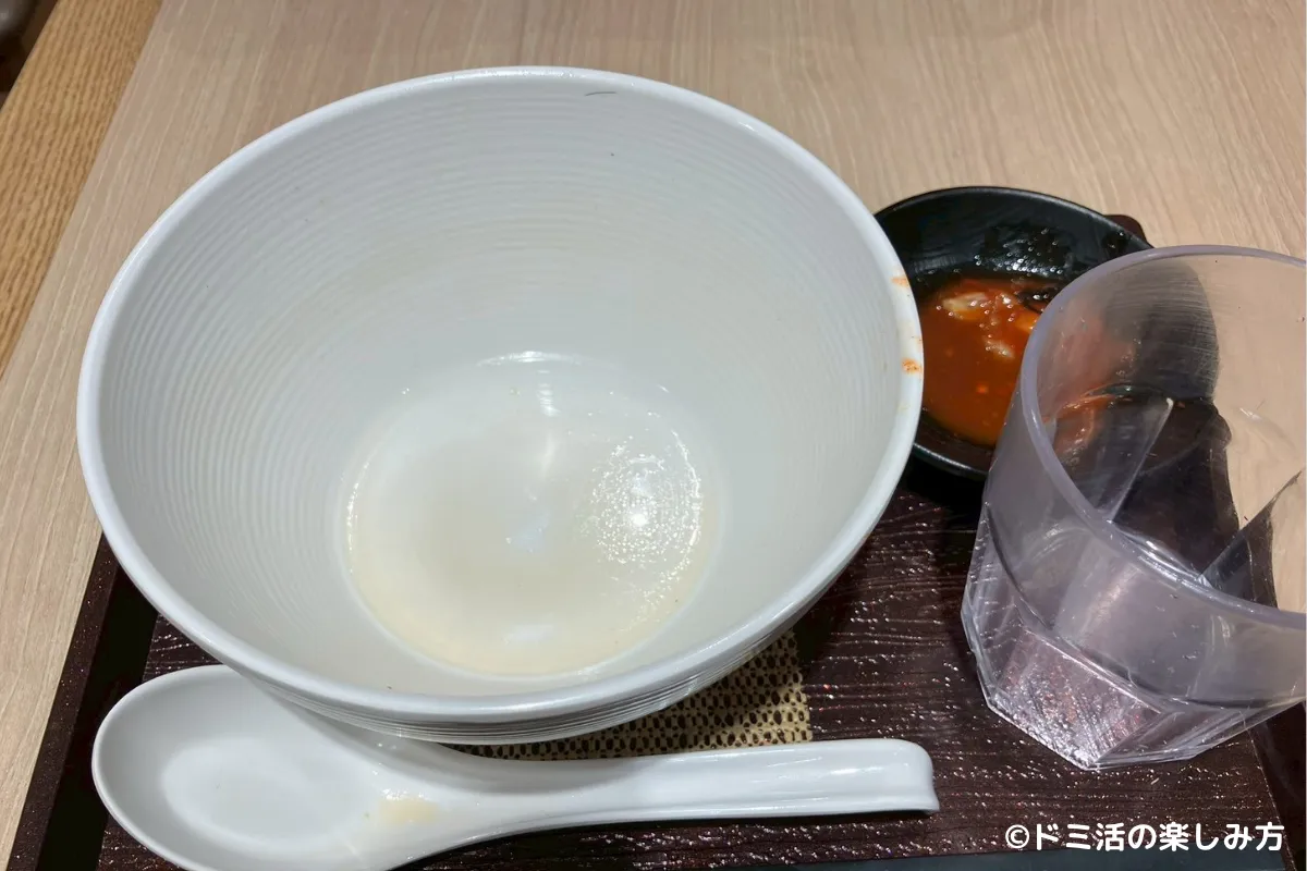 ドーミーインEXPRESSソウル仁寺洞の夜鳴きそばを食べ終わった写真