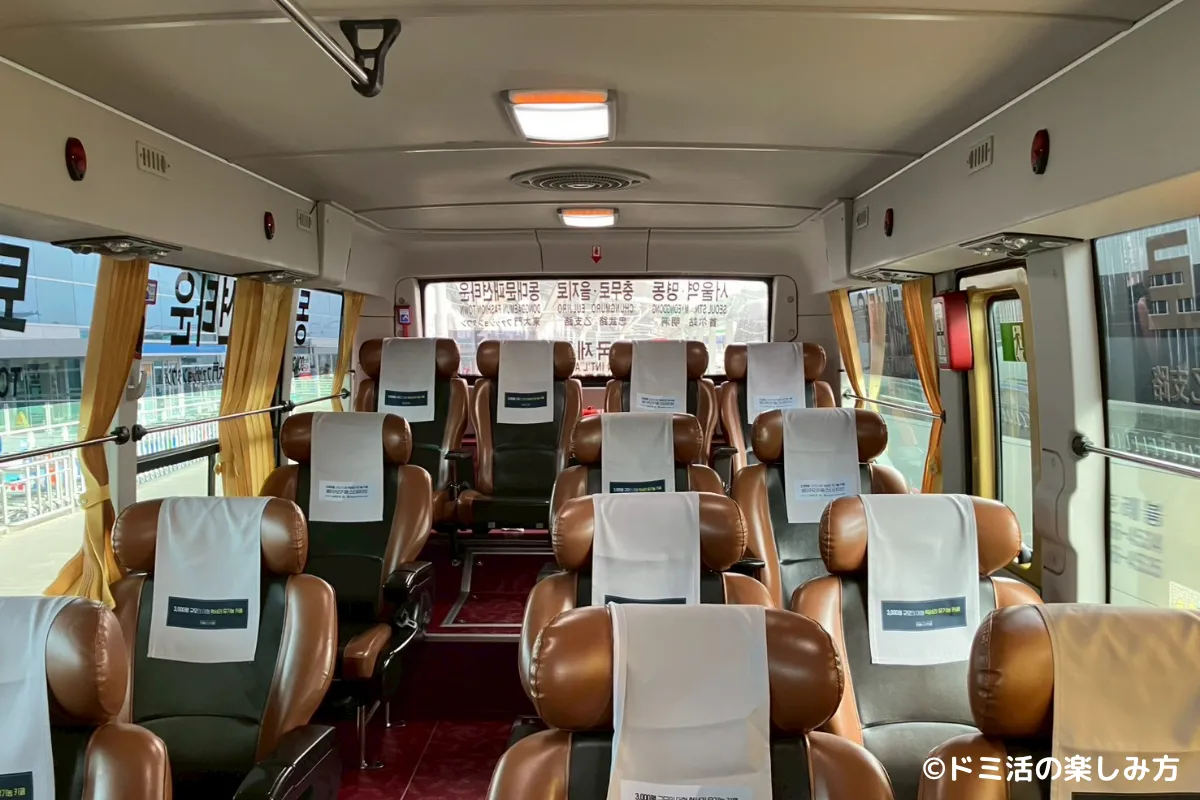 6001号線の空港リムジンバスの車内の写真