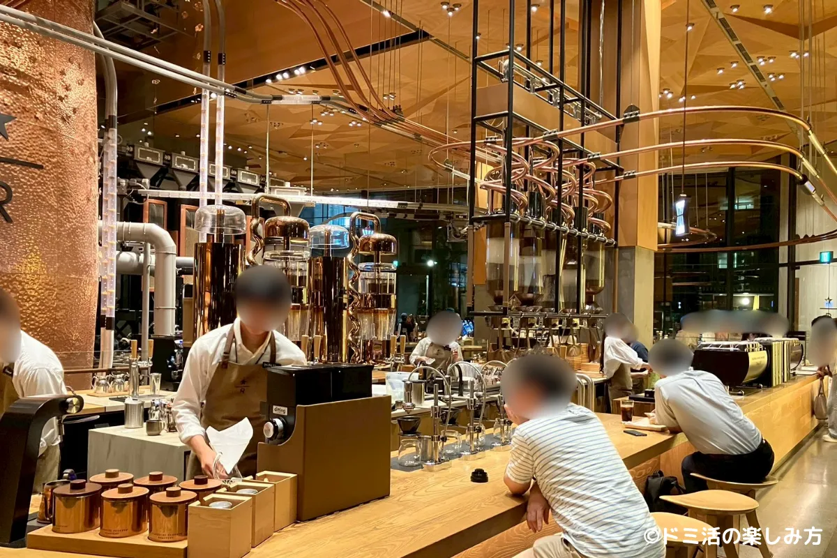スターバックス リザーブ ロースタリー東京の店内の写真