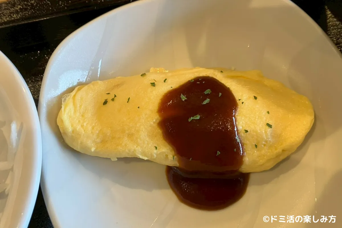 ドーミーイン東室蘭の朝食で食べたオムレツの写真