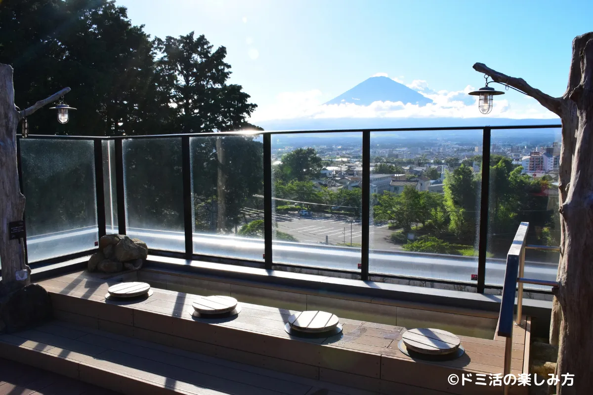 ドーミーインEXPRESS富士山御殿場の展望足湯の写真